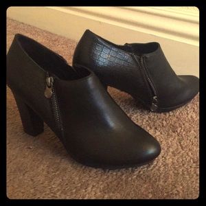 Black leather styled ankle heeled booties